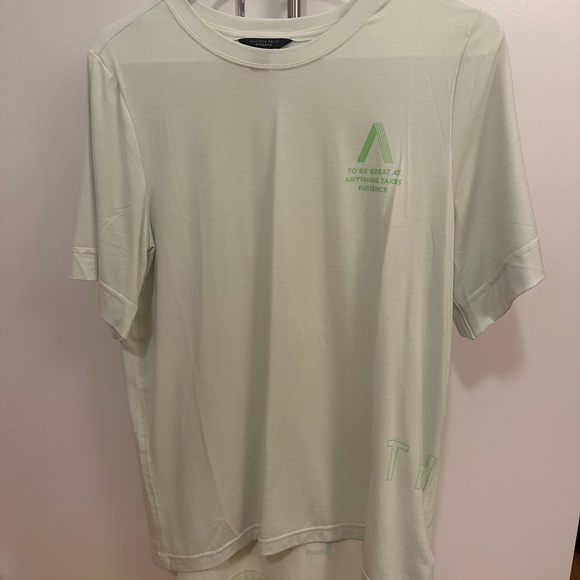 NWT Allyson Felix X Athleta gorgeous tee - Picture 2 of 10